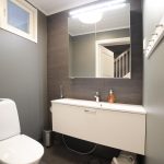 VillaVuokatti - Villa Inca Gold Bathroom